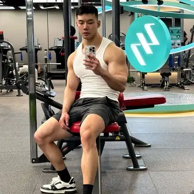 万永嘉